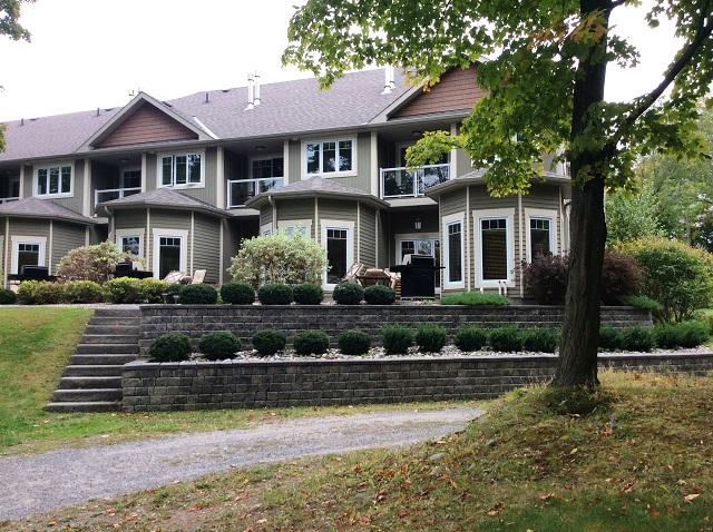 9889 Perth Road Acreage Rideau Lakes Westport Gurreathomes