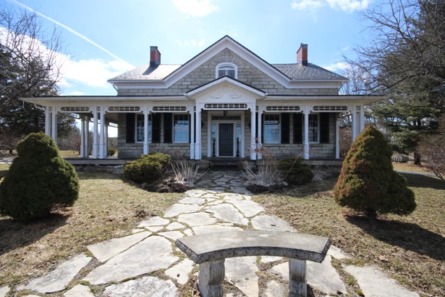 9825 Highway 42 Rideau Lakes Westport Upper Rideau Lake GurreatHomes