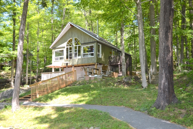 72 Maple Grove Crescent Bobs Lake Waterfront Gurreathomes
