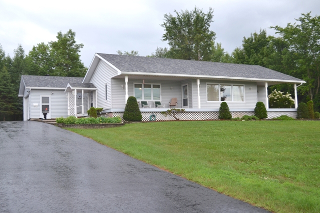 39 Trotters Lane Rideau Lakes Lake View Gurreathomes