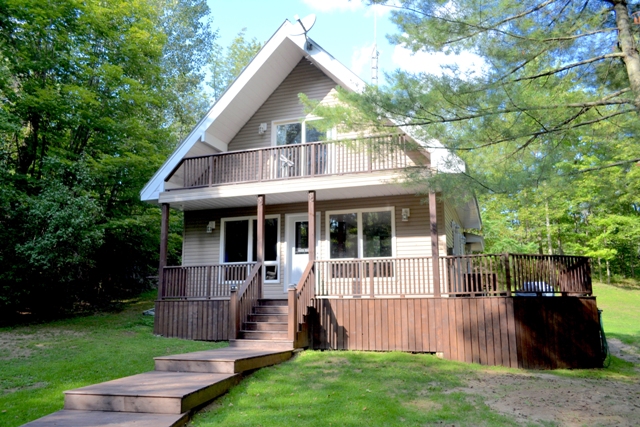 1017 Narrows Lane South Frontenac Gurreathomes