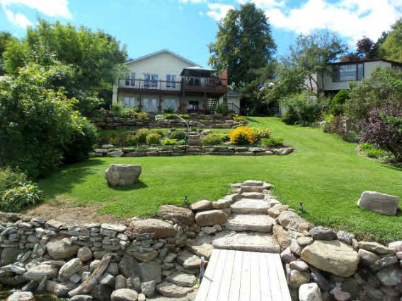 8 Lakeview Street, Upper Rideau Lake, Westport, Gurreathomes.com